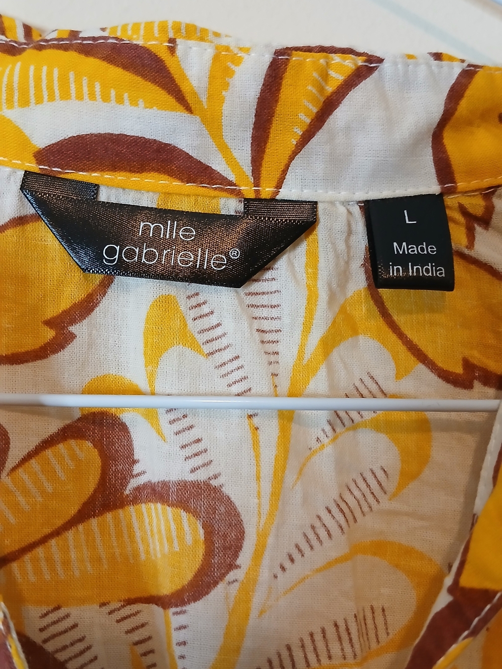 Mlle Gabrielle Yellow & White Floral Tie-Waist Midi Dress - Picture 4 of 5